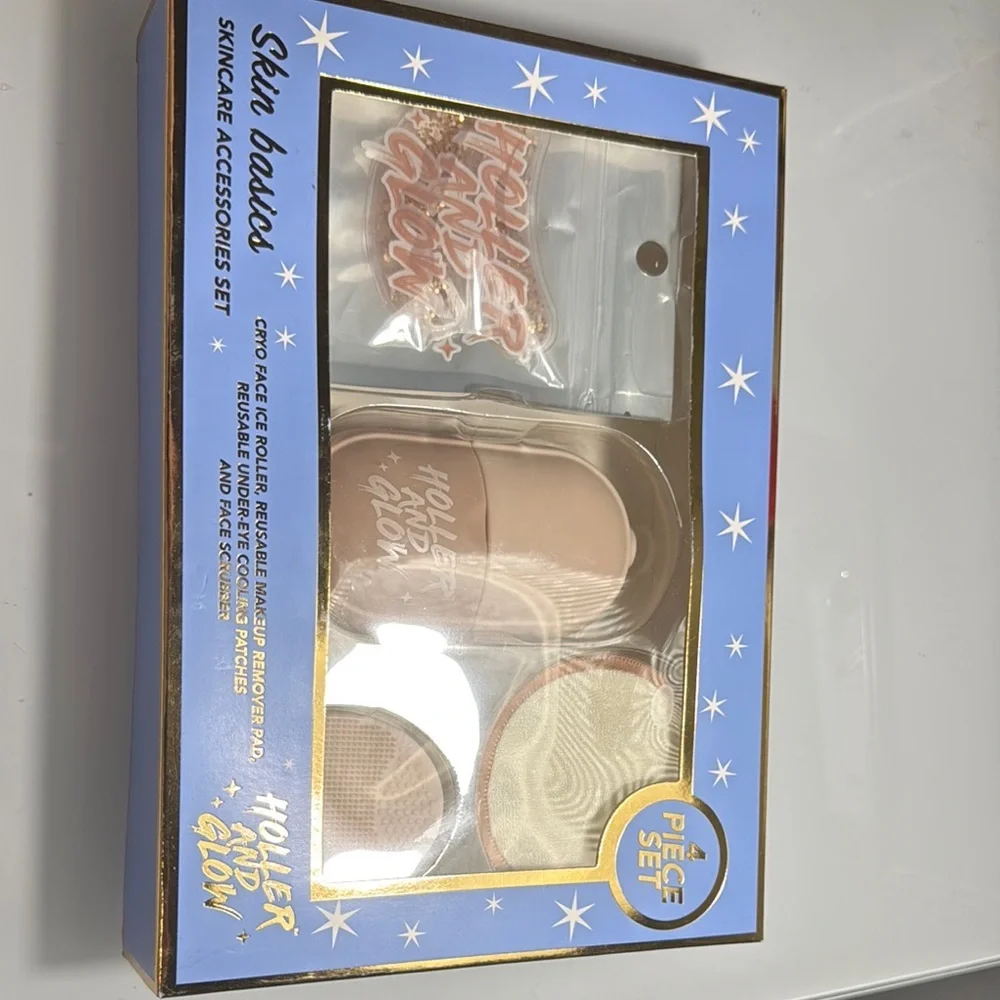 Holler and Glow Skincare Accessories Set